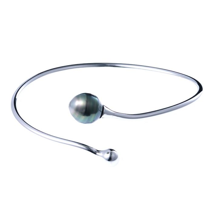 Adele Bangle